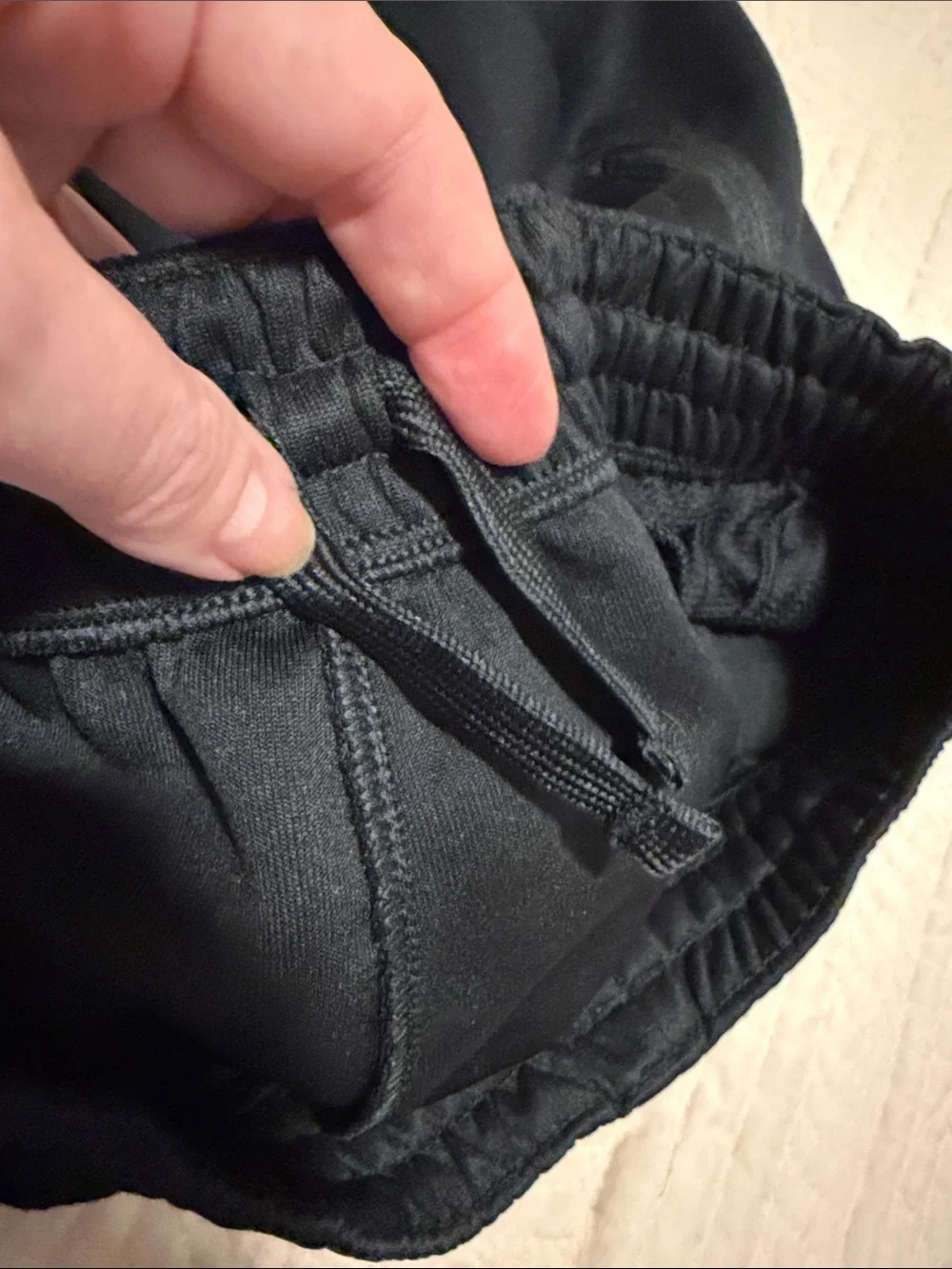 Nike Dri Fit Size XL boy’s black elastic waist athletic shorts 3 pockets EUC